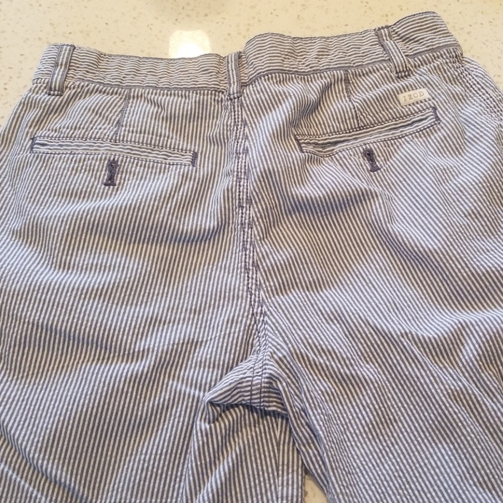 Izod Shorts - Picture 3 of 3
